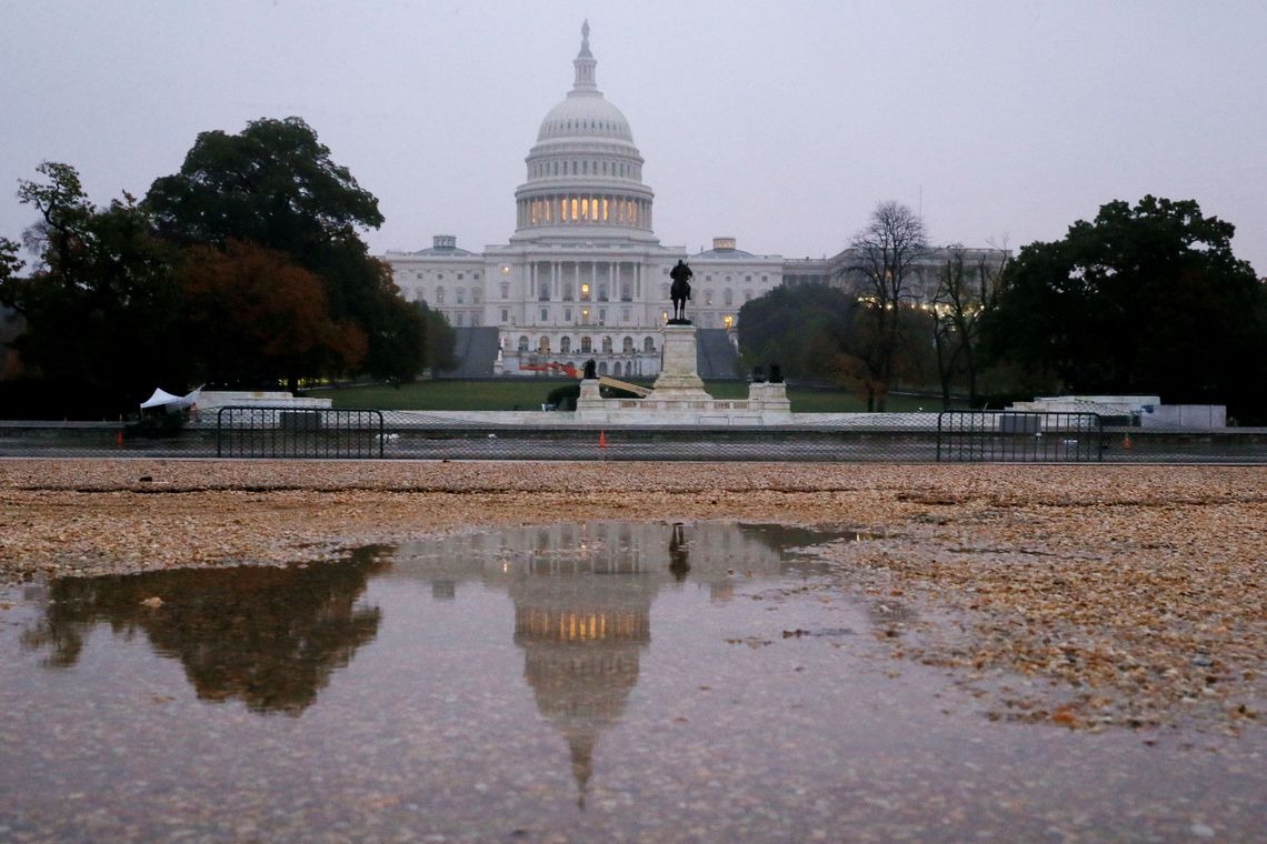 Congresso dos EUA vai investigar Facebook, Google, Microsoft e Apple Jim Bourg/Reuters
