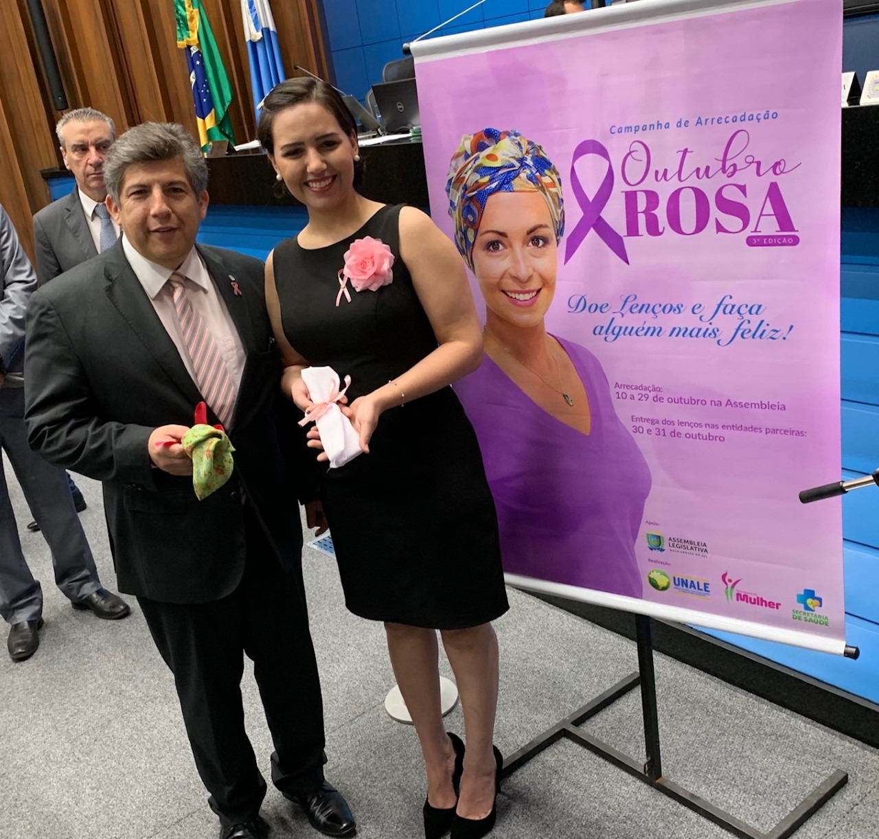 Lidio Lopes lança campanha de arrecadação de lenços no Outubro Rosa ALMS