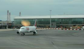 A aquisição direta de passagens deverão ser feita nas empresas aéreas Gol, Avianca, Tam e AzulFabio Rodrigues Pozzebom /Agência Brasil