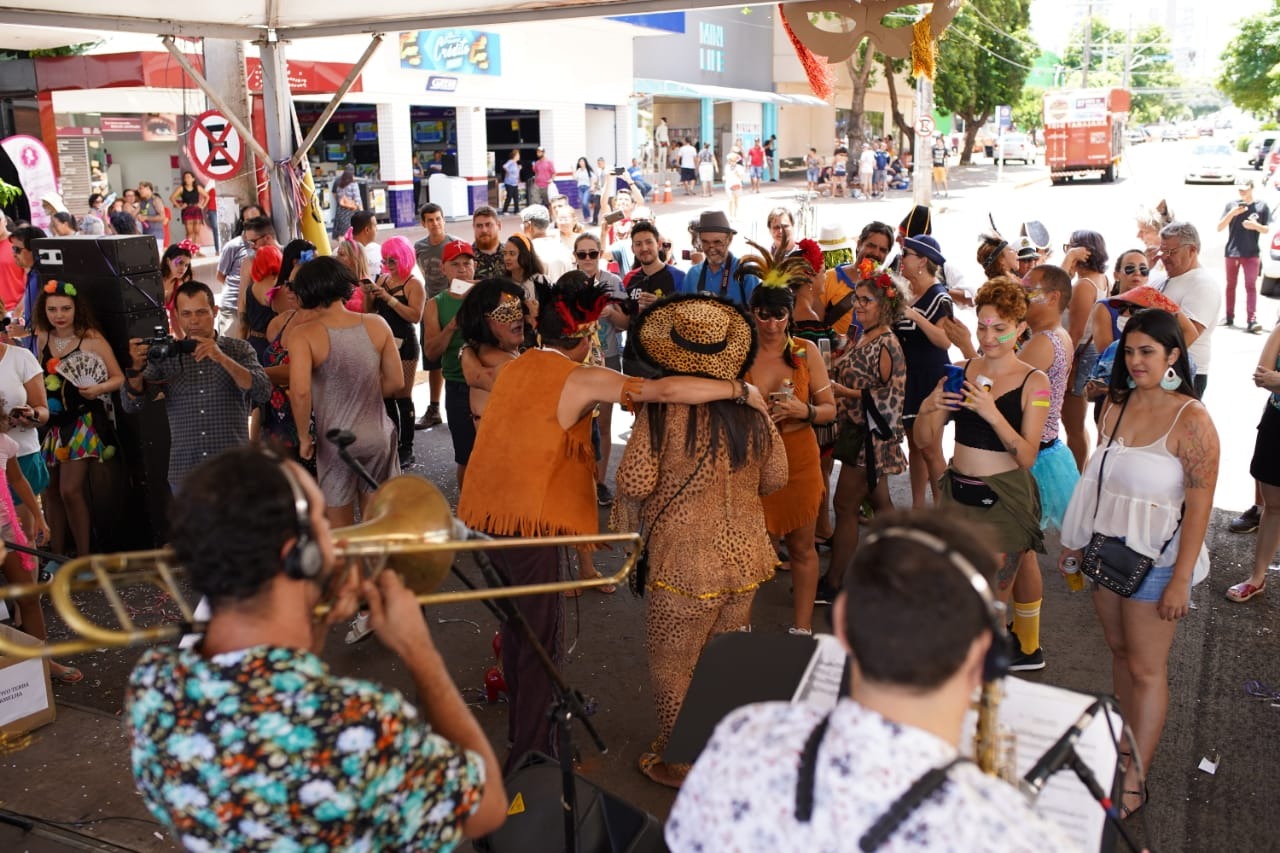 O projeto Reviva Cultura, no prolongamento da Rua 14 de Julho, acontece no domingo (16).