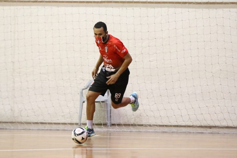 Atletas do JEC Futsal retomam atividades e pedem atenção ao esporte Divulgação