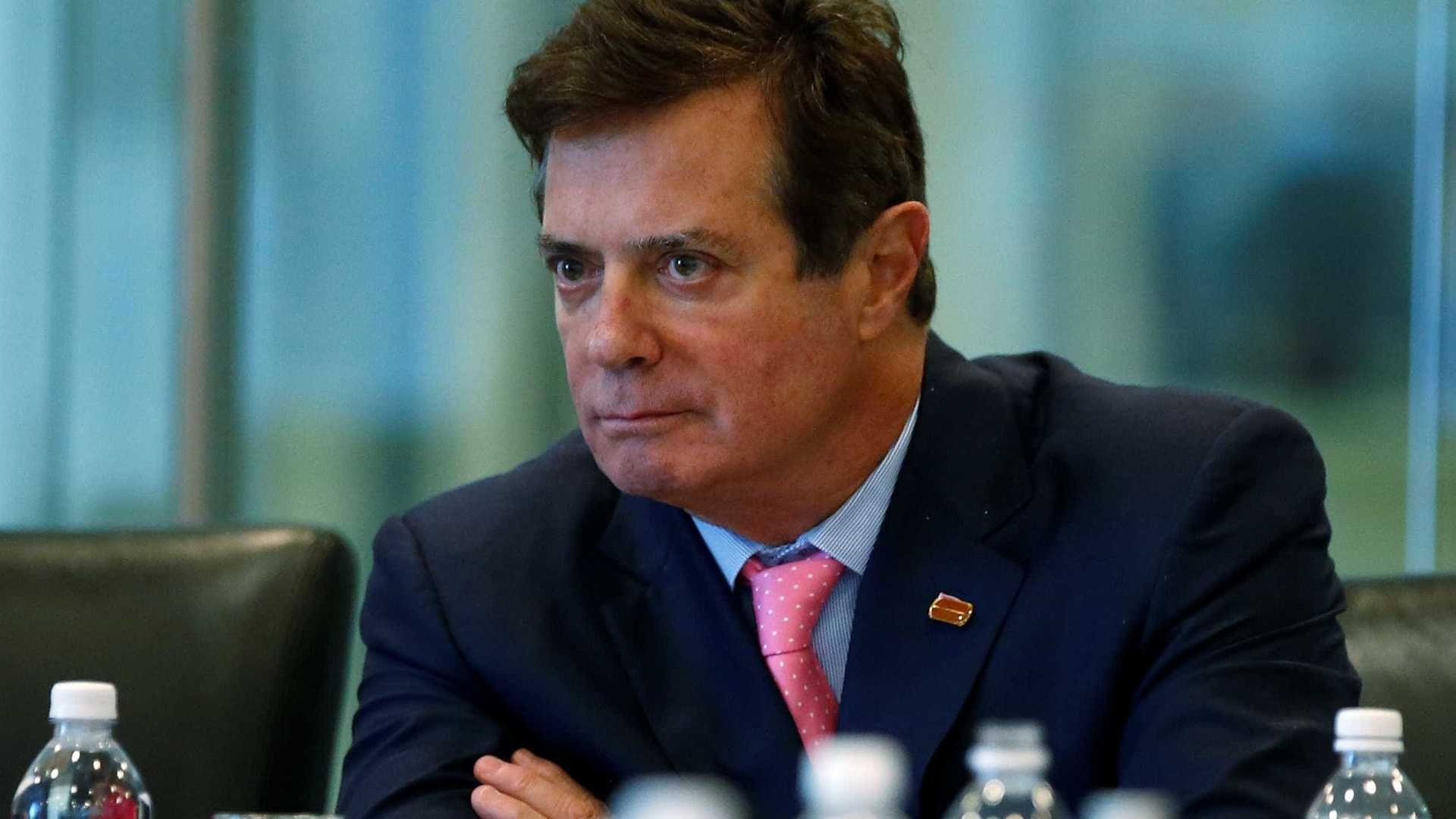 Ex-chefe de campanha de Trump é condenado por 8 acusações (Carlo Allegri/Reuters)
