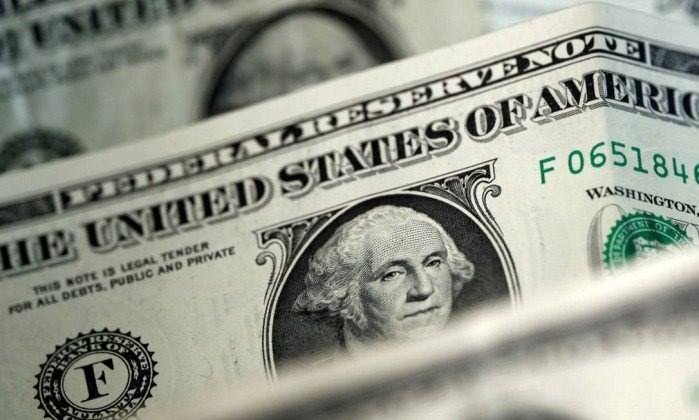 Dólar abre estável nesta quarta-feira, mas acima de R$ 4 (Dado Ruvic/Reuters)