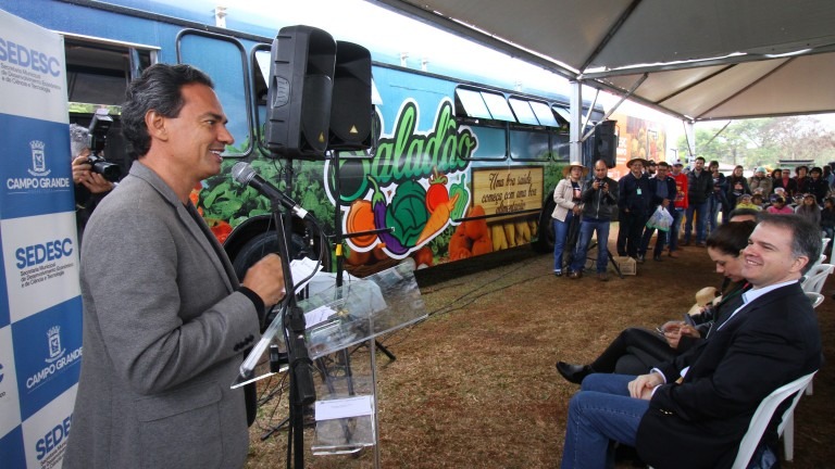 Projeto visa ampliar acesso da população aos produtos da agricultura familiar Projeto visa ampliar acesso da população aos produtos da agricultura familiar