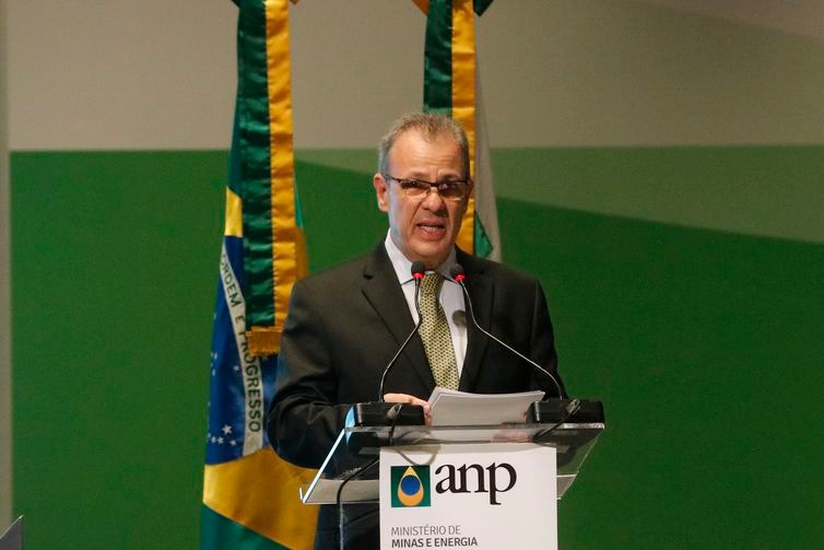 O ministro Bento Albuquerque disse acreditar 