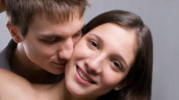 Ao contrário do que se pensa, a testosterona também é um hormônio fundamental para o desejo feminino