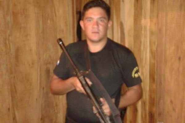 Suboficial e colega executados em emboscada seriam pistoleiro de aluguel, diz promotoria Suboficial e colega executados em emboscada seriam pistoleiro de aluguel, diz promotoria