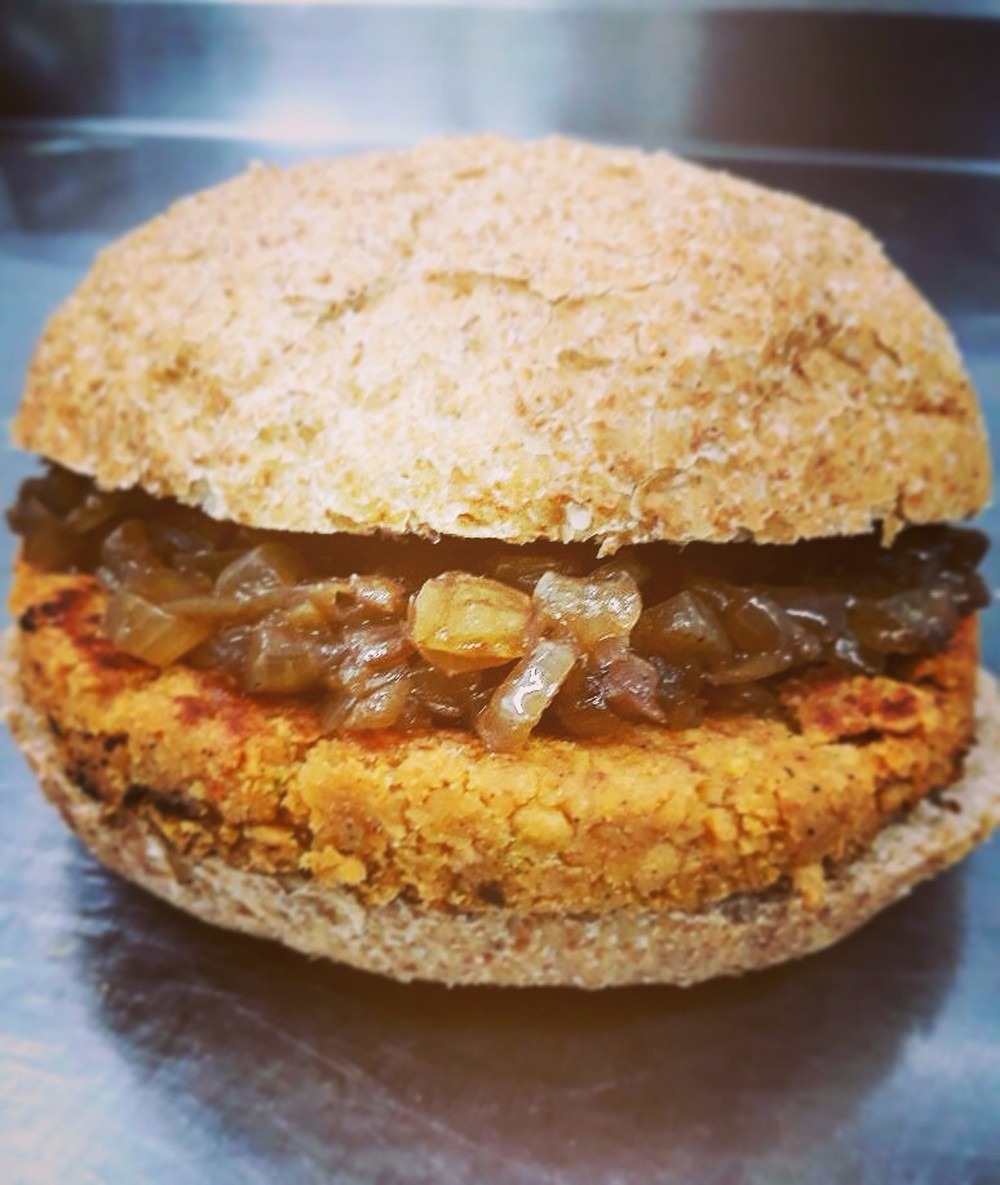 Lanches simples ganham ingredientes sofisticados para virar gourmet (Foto: Divulgação/ Ceasa)