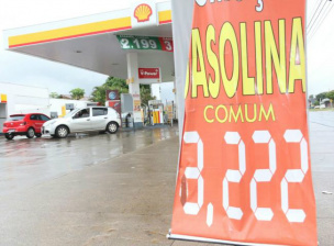 Alguns postos da Capital ainda mantêm o preço (Foto: Luiz Alberto