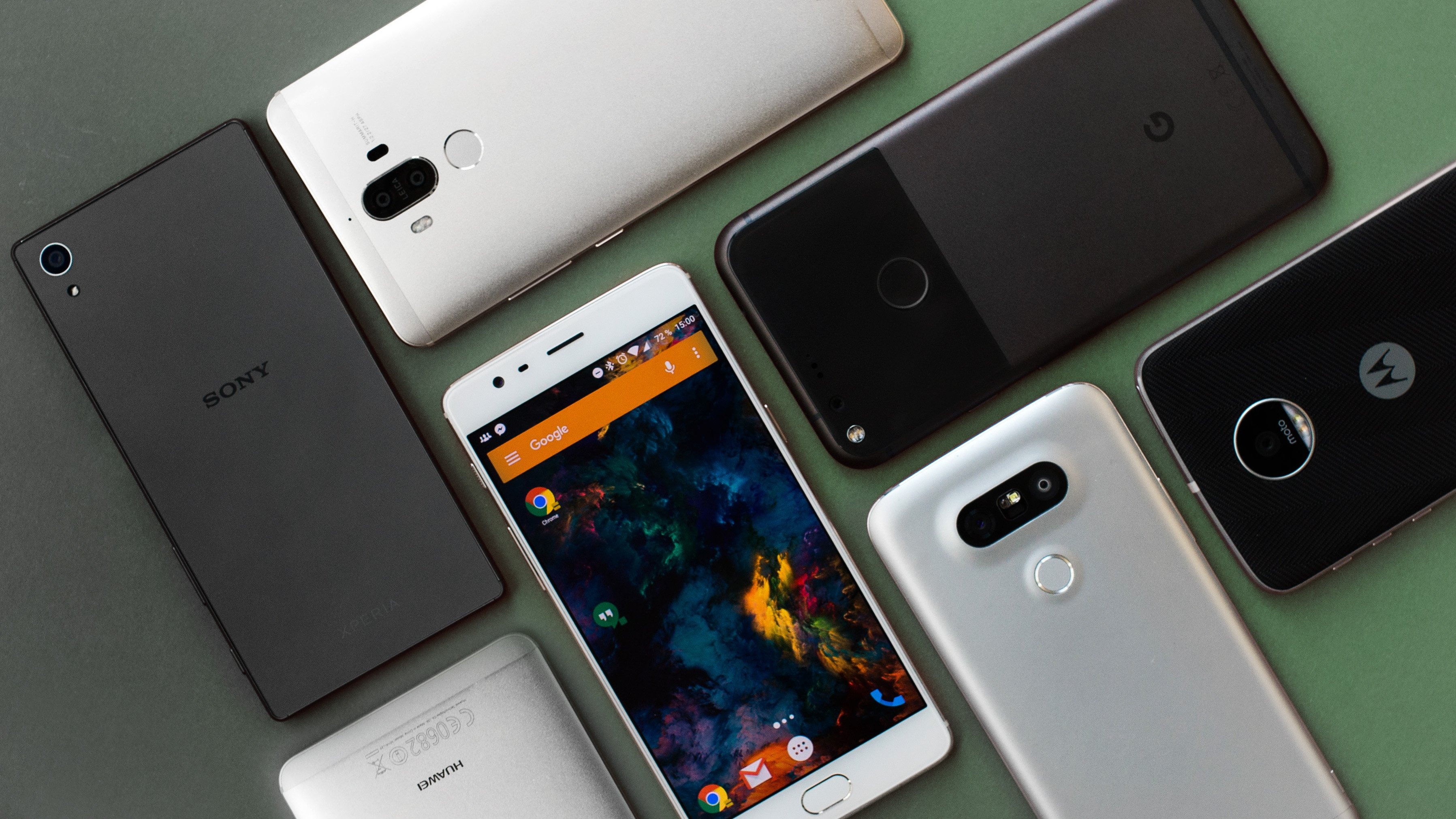 Vendas de smartphones devem cair no Brasil este ano, diz IDC Foto: Ilustrativa