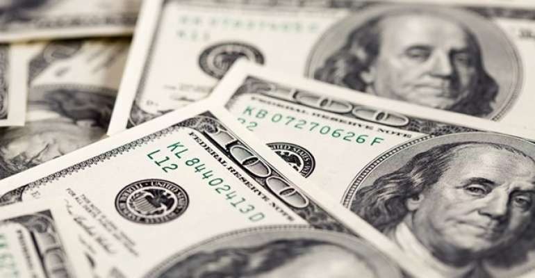 Dólar sobe pelo 7º dia e fecha a R$ 4,12 (Shutterstock)