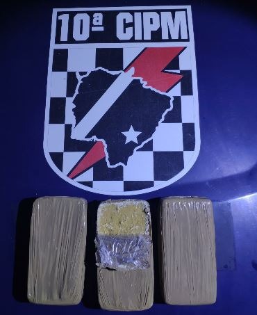 Mochila com 3 quilos de cocaína é encontrada em ônibus de viagem na Capital Divulgação