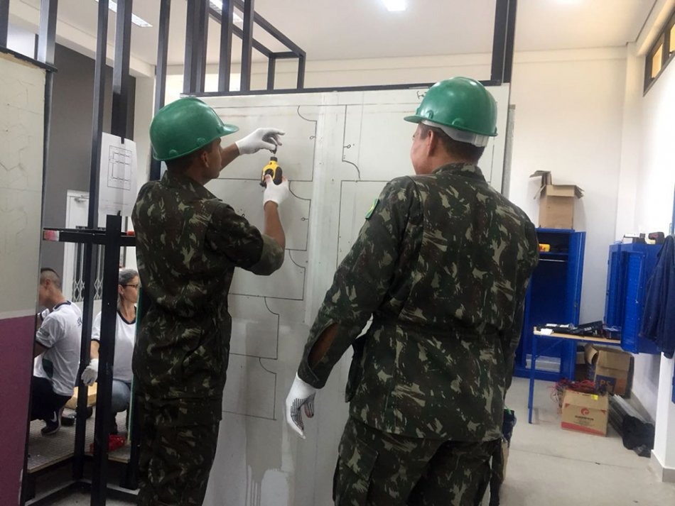 Senai e Exército preparam recrutas para o mercado trabalho
