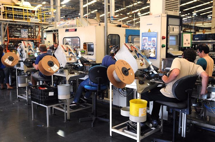 CNI prevê expansão da economia este ano. Consumo das famílias, com alta de 1,5%, será o principal causa do crescimento do PIB   (Arquivo/Wilson Dias/Agência Brasil)