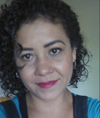 Manicure morre por suspeita de H1N1 em Campo Grande Julia Nantes de Oliveira, de 40 anos, estava há quatro dias no posto. Reprodução/ Facebook