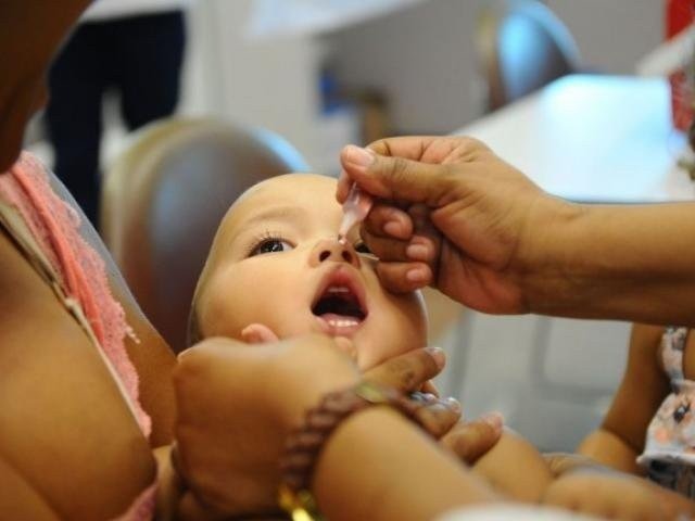 Quatro postos oferecem vacinas contra polio e sarampo neste sábado e domingo Crianças de 1 a 5 anos devem ser imunizadas. PMCG/Divulgação