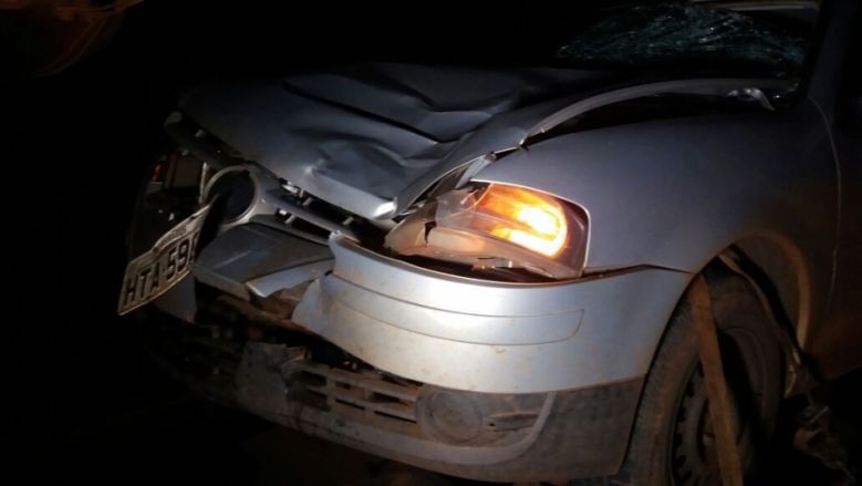 Andarilho morre após ser atropelado por veículo na MS-270 Veículo Gol que atropelou andarilho na MS-270 - Foto: Osvaldo Duarte