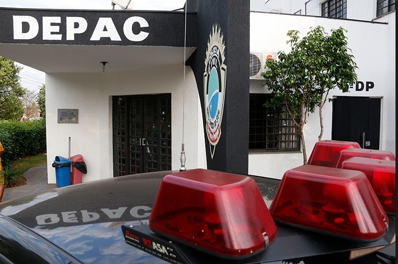 Ladrão é flagrado em telhado de loja e confessa furto de acessórios de celulares PM registrou boletim na Depac Piratininga.