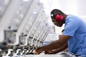 Confiança do empresário industrial atinge maior nível desde 2013 Empresários estão confiantes tanto com a atual situação dos negócios quanto com as expectativas para os próximos meses