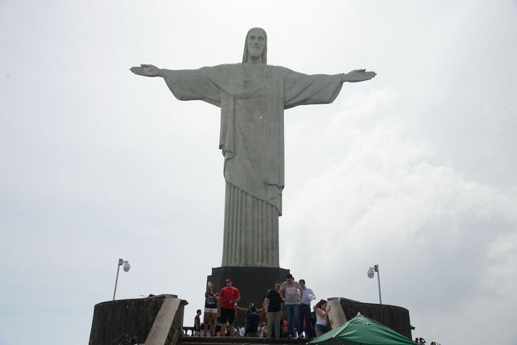 Monumento do Cristo Redentor comemora 88 anos O Cristo Redentor é um dos pontos turísticos mais visitados no Rio de Janeiro. Arquivo/Agência Brasil/ Tomaz Silva