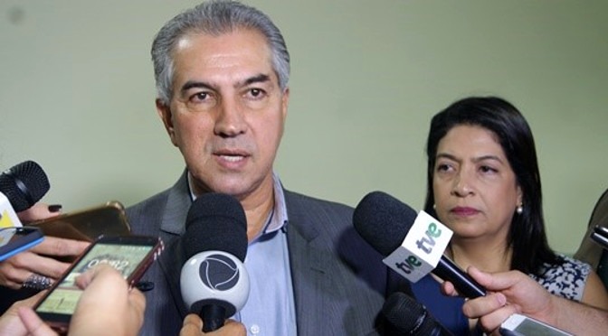 Governador, Reinaldo Azambuja, e a secretária da Sedhast, Elisa Cleia. Foto: Chico Ribeiro