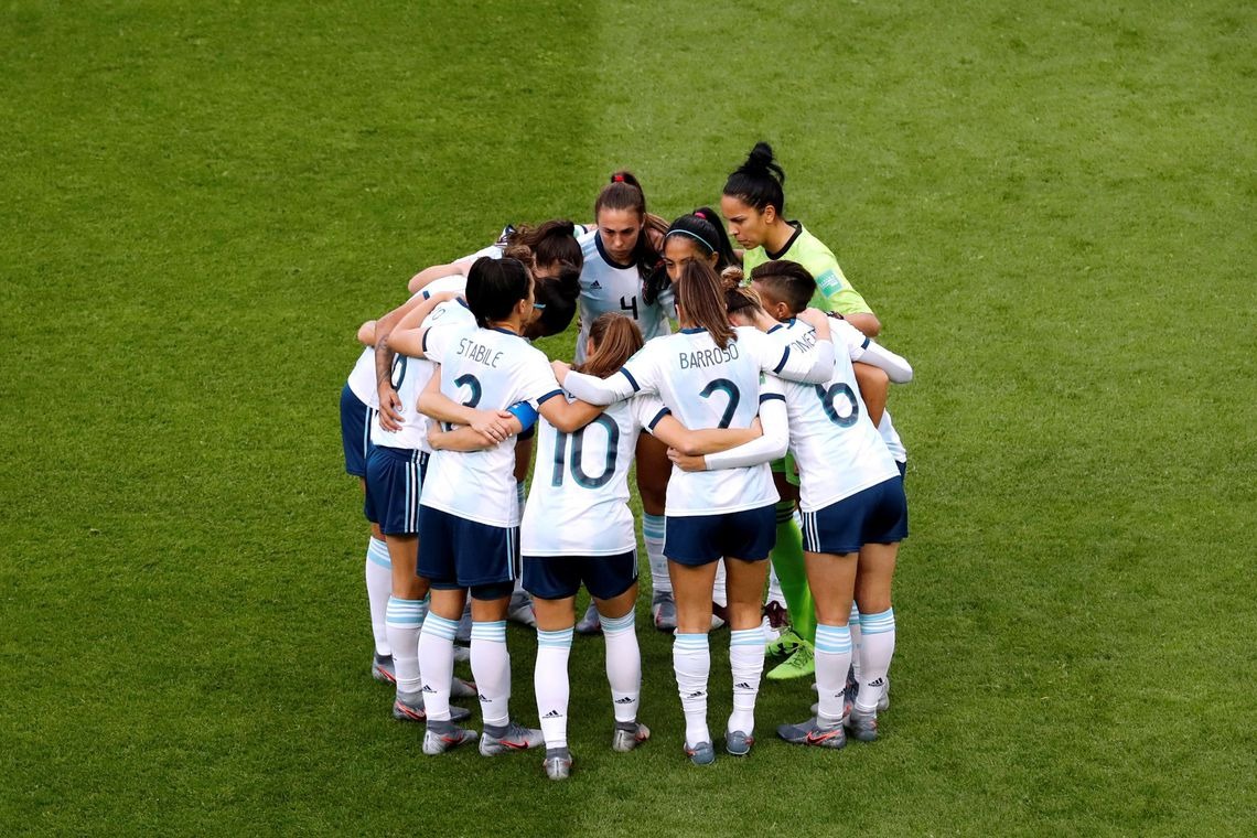 Copa Feminina: Argentina e Escócia disputam vaga nas oitavas de final Bernadett Szabo/Reuters