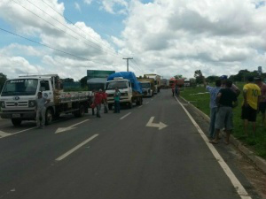 Manifestação de sábado (21) causou congestionamento de cerca de 15 km (Foto: Géslei Vieira/Arquivo Pessoal)