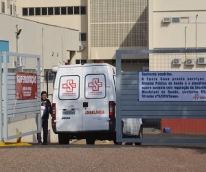 Prefeito vai recorrer ao MPF para buscar reabertura da Santa Casa Pronto-socorro do hospital foi fechado pela administração que alega