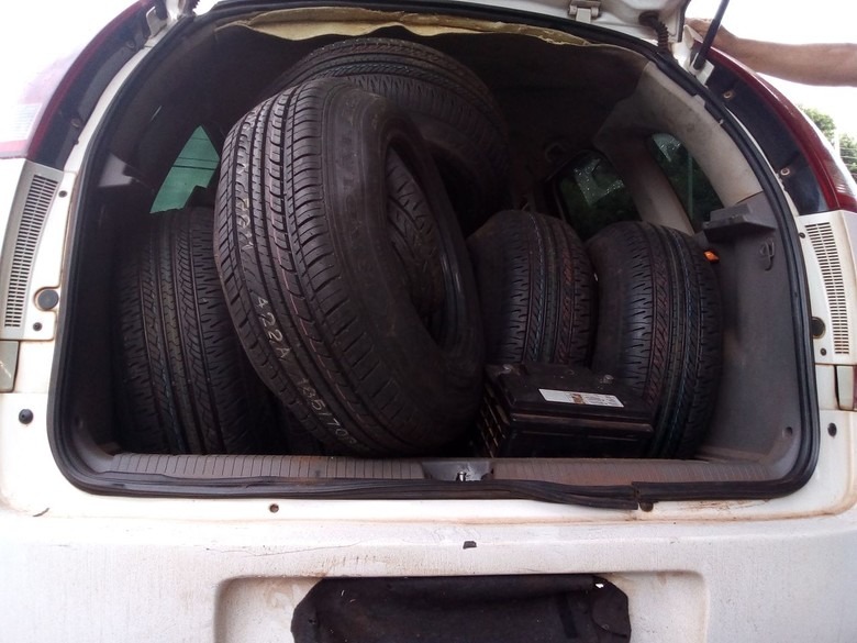 Contrabandista é preso e tenta subornar policial com R$ 1 mil