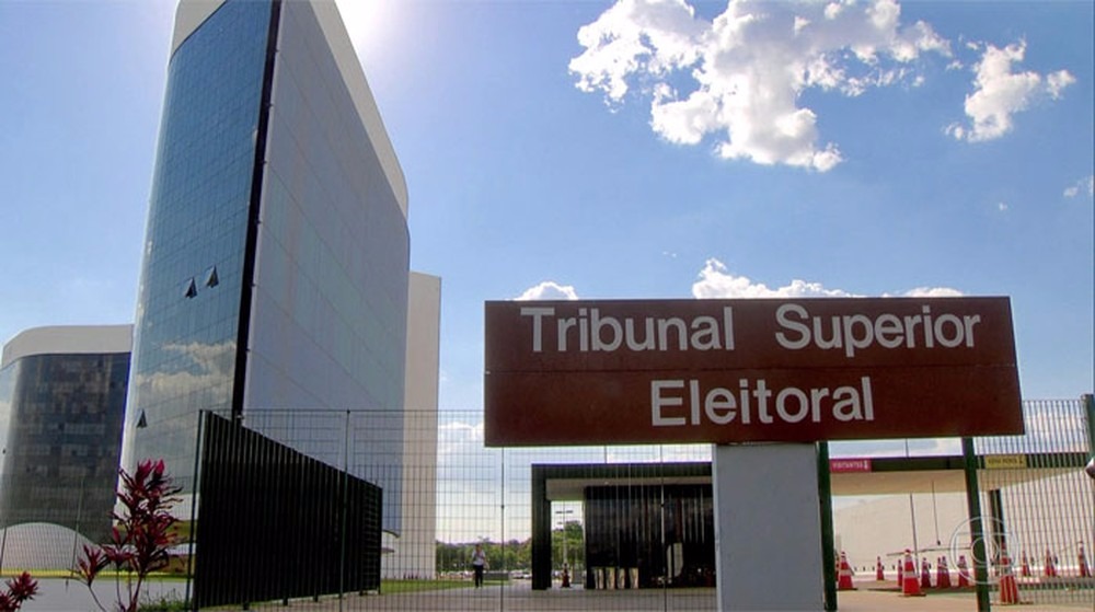 PF cumpre mandados na sede do Tribunal Superior Eleitoral, em Brasília Fachada do Tribunal Superior Eleitoral, em Brasília (Foto: Reprodução/JN)