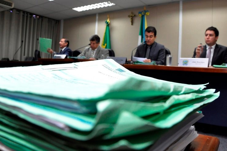 Passa pela CCJR projeto que disciplina atendimento preferencial em agências bancárias Foto: Assessoria