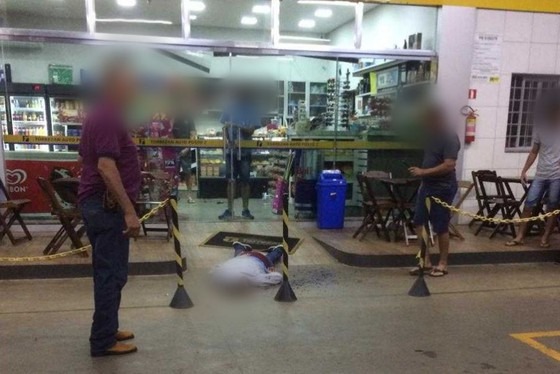 Ladrão é surpreendido por policial de folga de MS em assalto no Paraná Ladrão é surpreendido por policial de folga de MS em assalto no Paraná