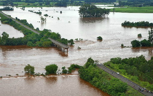 Chuvas trazem prejuízos e colocam Municípios em Situação de Emergência Chuvas trazem prejuízos e colocam Municípios em Situação de Emergência
