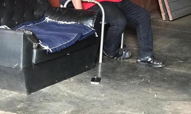 Homem é assassinado dentro de oficina, na fronteira Vítima dentro da oficina mecânica