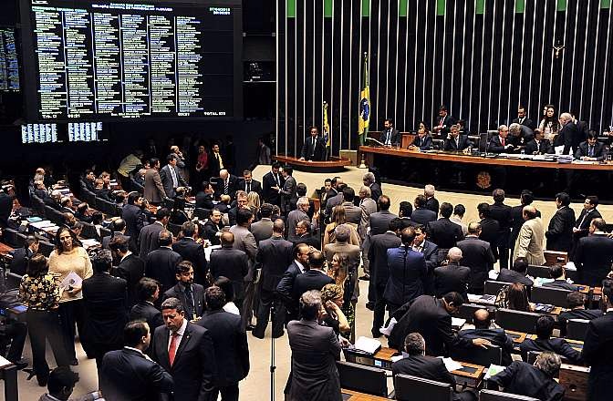 Metade dos deputados de MS votaram a favor da 2ª denúncia contra Temer