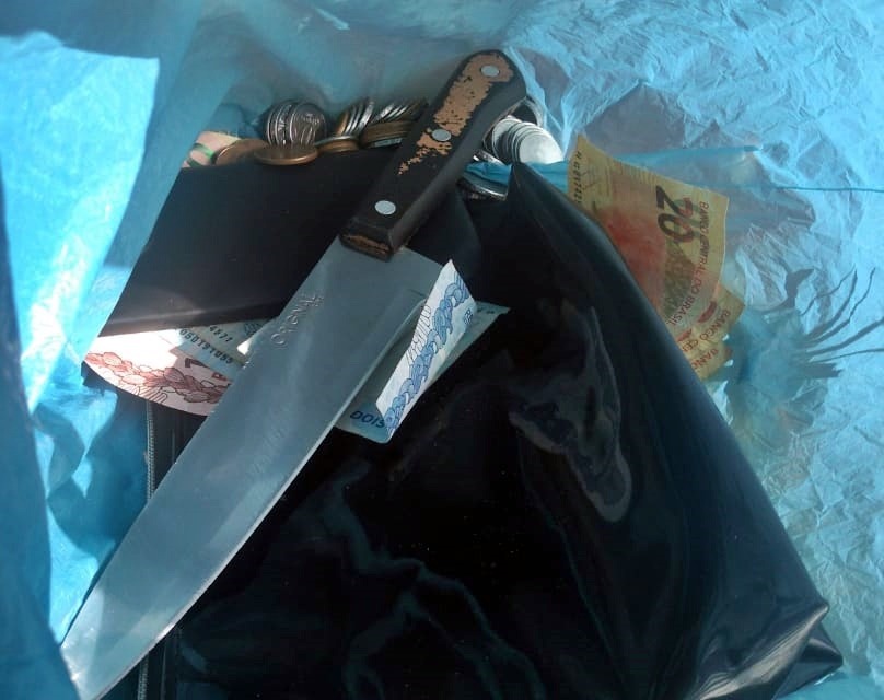 PM à paisana apreende adolescente infrator que cometeu roubo em mercado