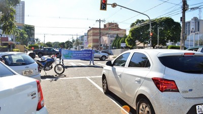 Prefeitura promove blitz educativa sobre dia mundial da água