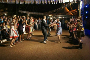 Arraiá Universitário da UFGD começa nesta sexta-feira na Unidade I Arraiá Universitário da UFGD começa nesta sexta-feira na Unidade I
