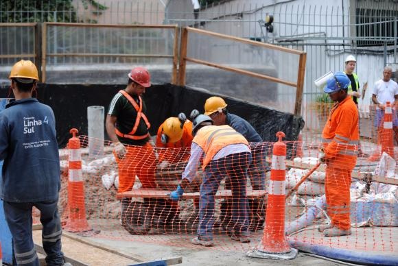 Setor da construção civil teve queda de 9,9% - Foto: Tomaz Silva/Agência Brasil
