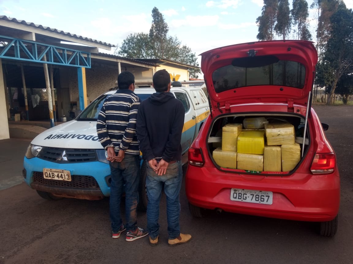 Duas pessoas foram presas. PMRv/divulgação