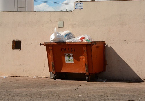 São considerados grandes geradores estabelecimentos que produzem 200 litros ou 50 quilos de resíduos por dia - Foto: Gerson Oliveira/Correio do Estado