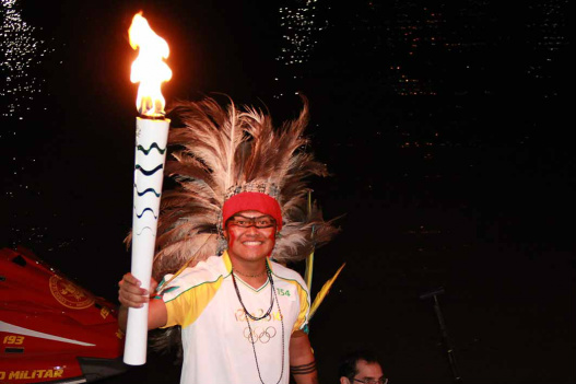 Campo Grande se despede da Tocha Olímpica com grande festa no Parque das Nações Indígenas Campo Grande se despede da Tocha Olímpica com grande festa no Parque das Nações Indígenas