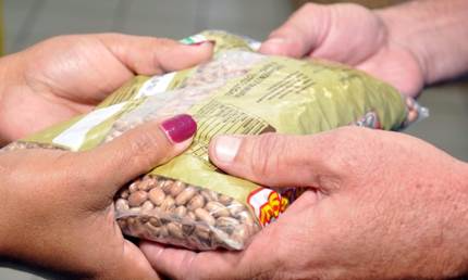 Campanha arrecada alimentos para instituições filantrópicas até 15 de outubro Divulgação
