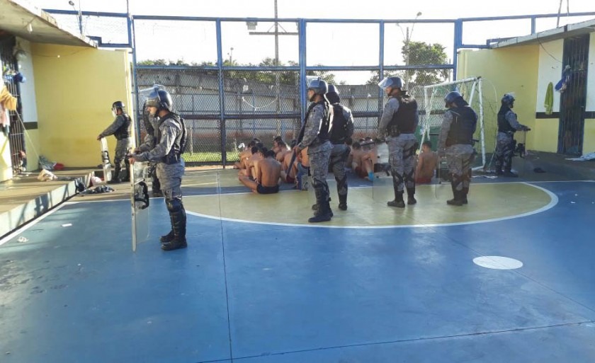 Agentes serão investigados por conta de objetos encontrados na Operação Katagogis Agentes serão investigados por conta de objetos encontrados na Operação Katagogis