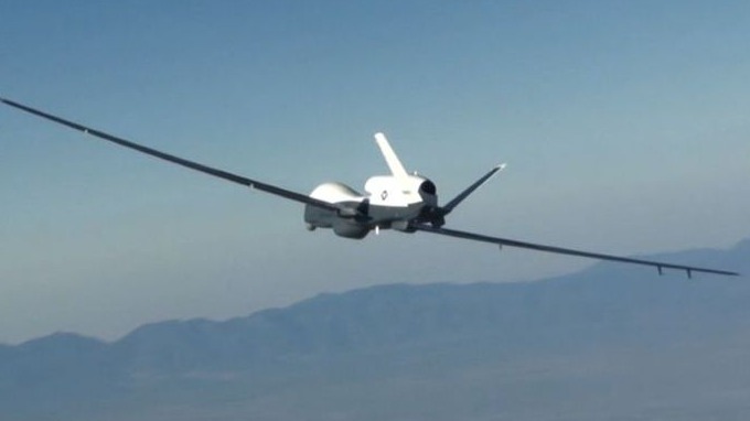 Irã anuncia que derrubou drone dos Estados Unidos Irã informou que abateu drone de vigilância dos Estados Unidos. Reuters