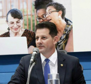 Dourados sedia audiência pública sobre direitos da pessoa idosa Renato Câmara, presidente da Frente Parlamentar em Defesa dos Direitos da Pessoa Idosa