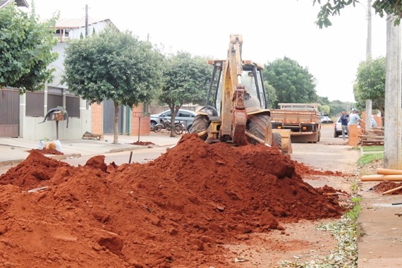 Batayporã: obras de R$3,3 milhões em saneamento estão em fase de conclusão São 17.4km de rede coletora de esgoto em construção Divulgação