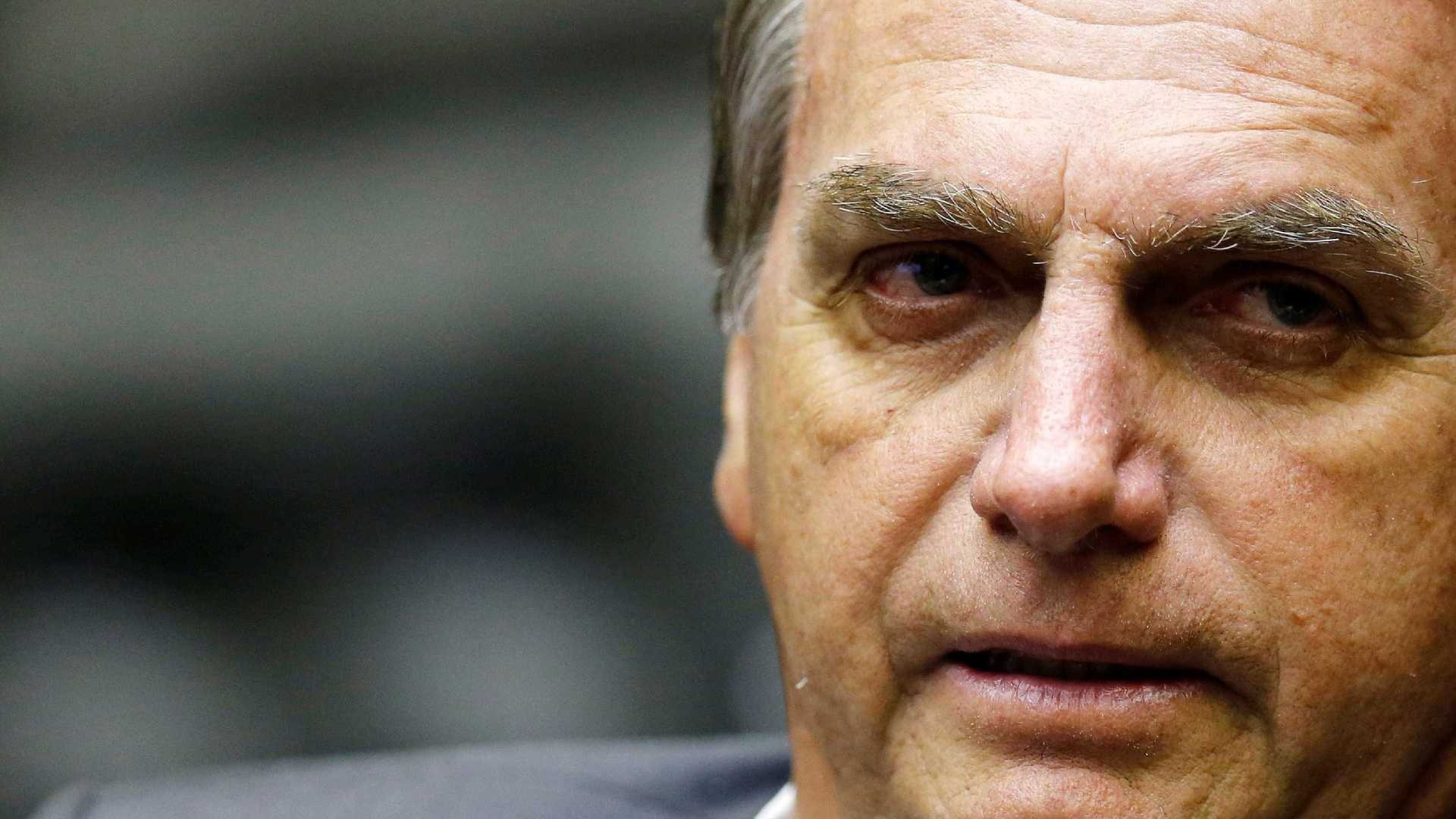 Com placar de 2 a 2, STF suspende julgamento de Bolsonaro por racismo Adriano Machado/Reuters