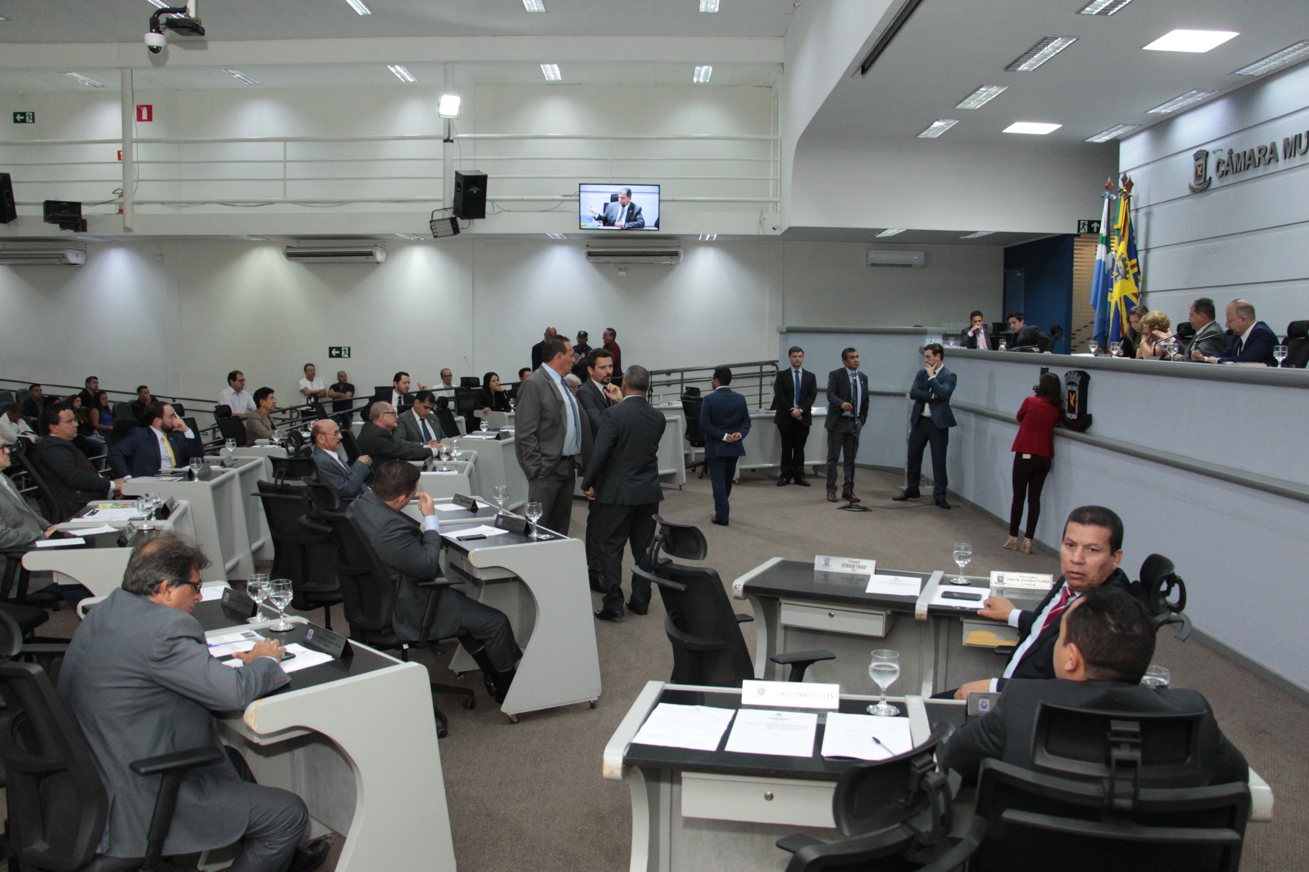 Vereadores votam projeto que institui Programa Municipal de Combate à Violência contra jovens Vereadores votam projeto que institui Programa Municipal de Combate à Violência contra jovens
