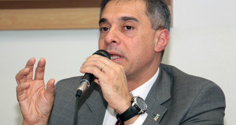 Com laudo técnico, Butantan rebate Prefeitura e nega ter enviado doses a menos